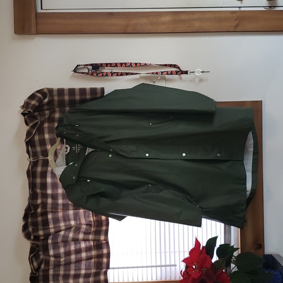 uniquebella Jackets & Blazers - Uniquebella green raincoat